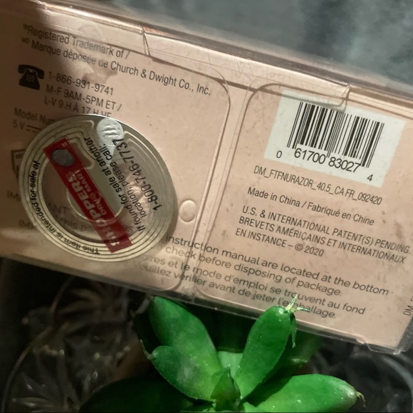 🎀✂️FINISHING TOUCH FLAWLESS NU RAZOR✂️🎀 - Picture 9 of 11